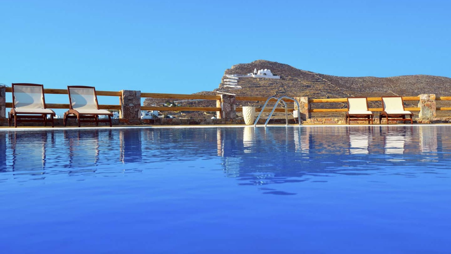 ASPALATHRAS Hotel a Folegandros