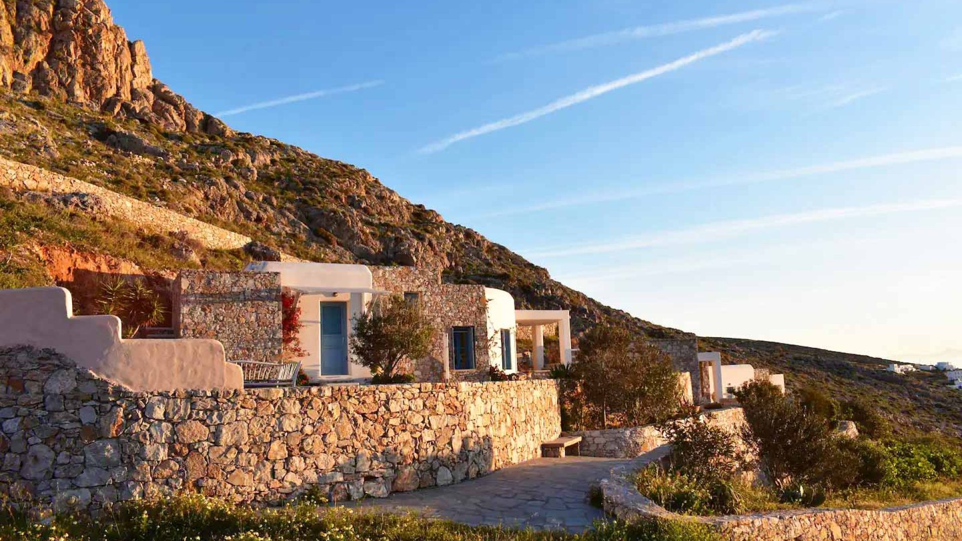 MIKROS VORIAS Villa a Folegandros