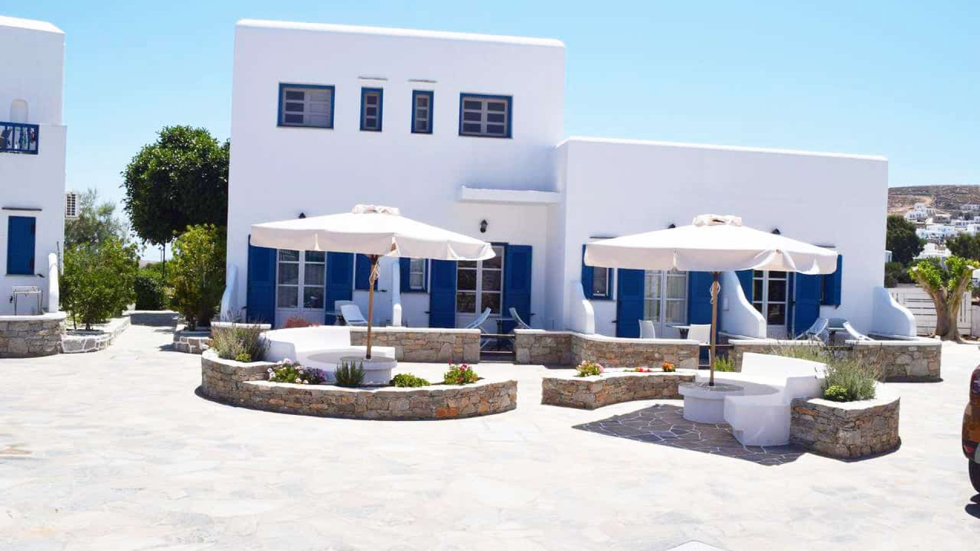 PARAPORTI Hotel a Folegandros